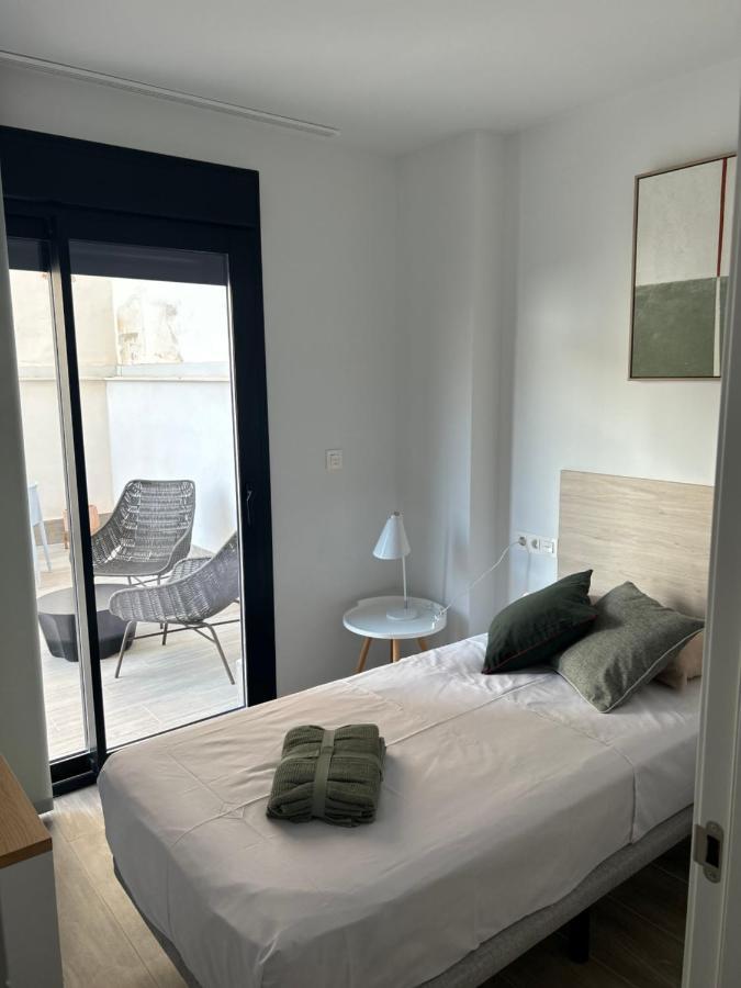 Apartamentos Breton 17 Suite Con Terraza Alicante Exterior photo